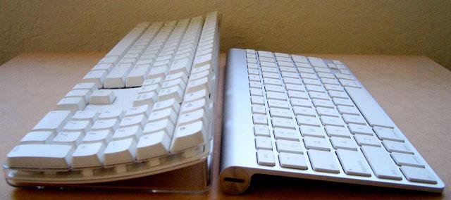 Apple ワイヤレスキーボード 美品 mac WirelessKeyboard - PC周辺機器