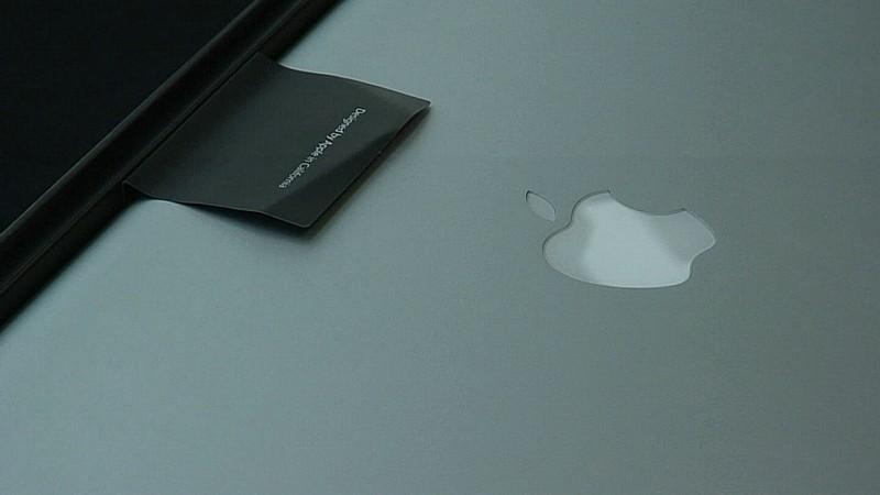 MacBook Air box (closed)