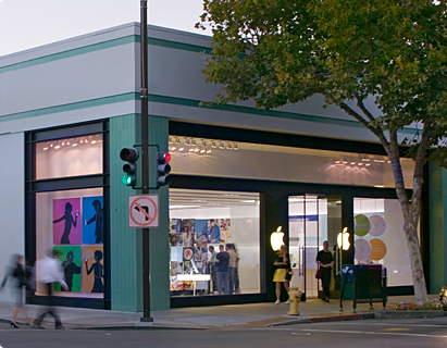 Apple Stores: How Apple started its retail chain in 2001